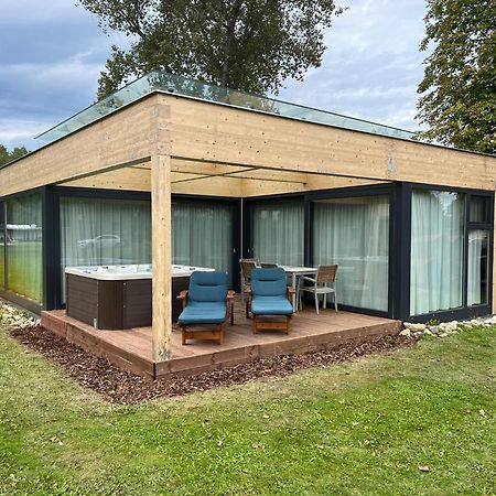 Villa Resort & Organic Spa - Luxusni Apartman S Virivkou Ceske Budejovice Exteriör bild